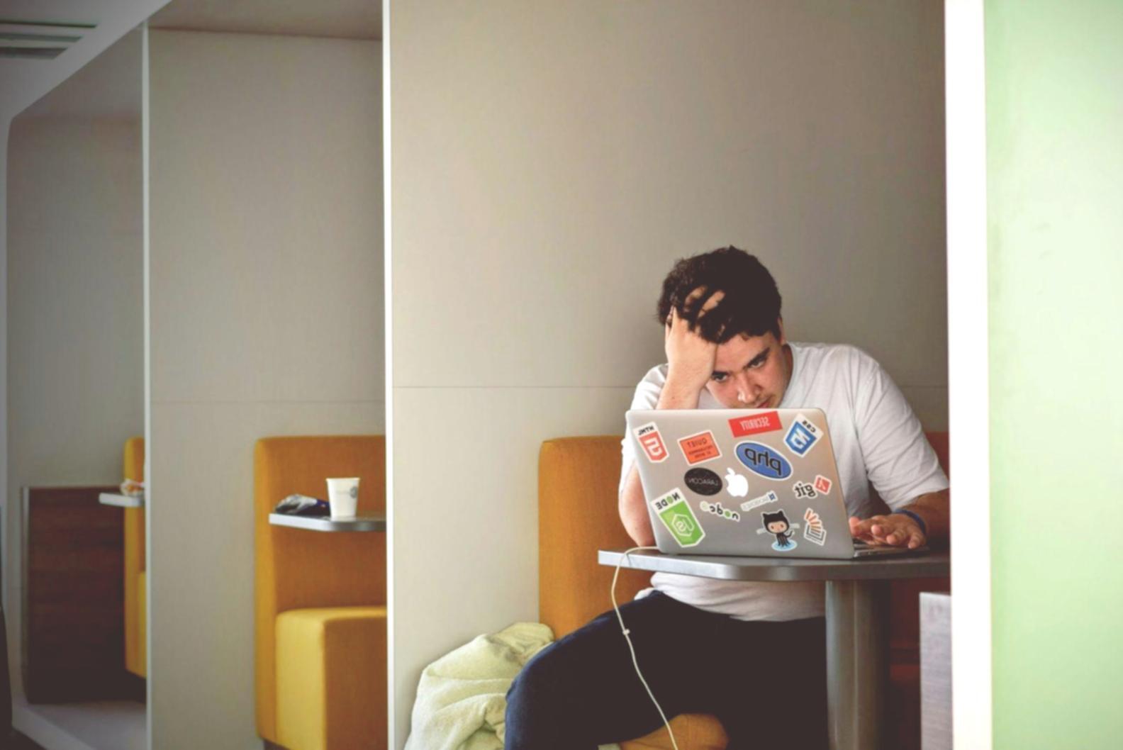 Процесс финансового анализа и подготовки отчетов